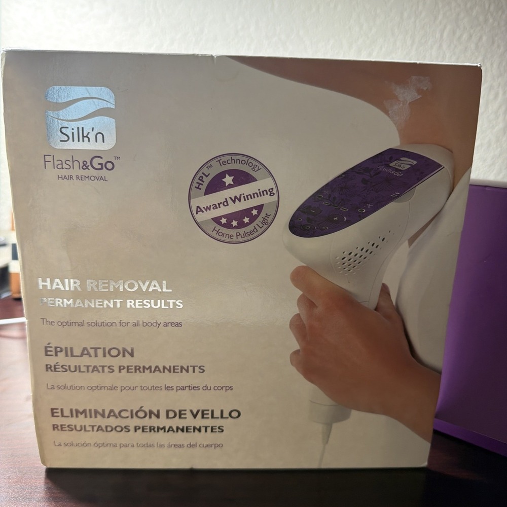 Remington IPL6500 Unisex I-Light Pro IPL Body Hair Removal System!